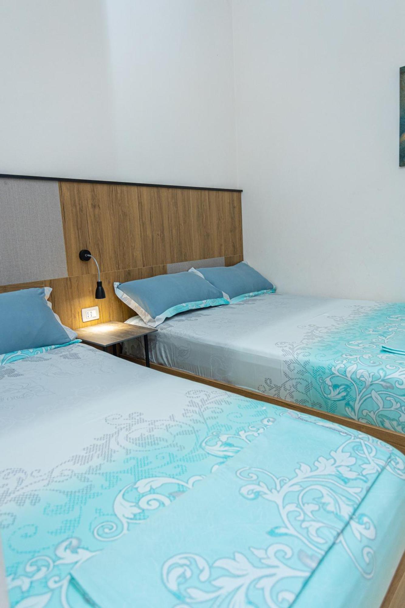 Hotel Olti Vlorë Exteriör bild