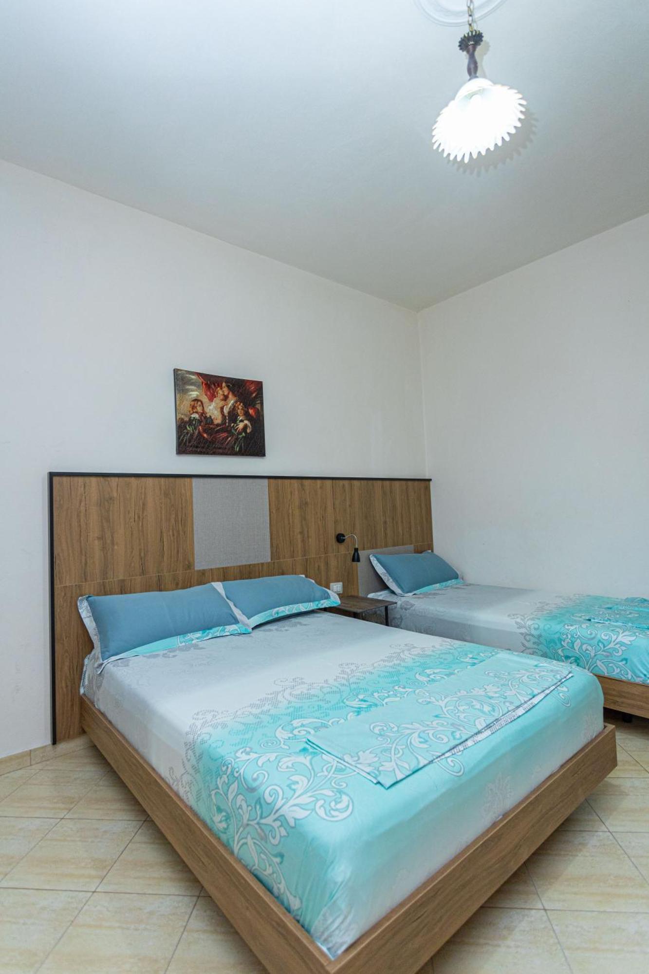 Hotel Olti Vlorë Exteriör bild