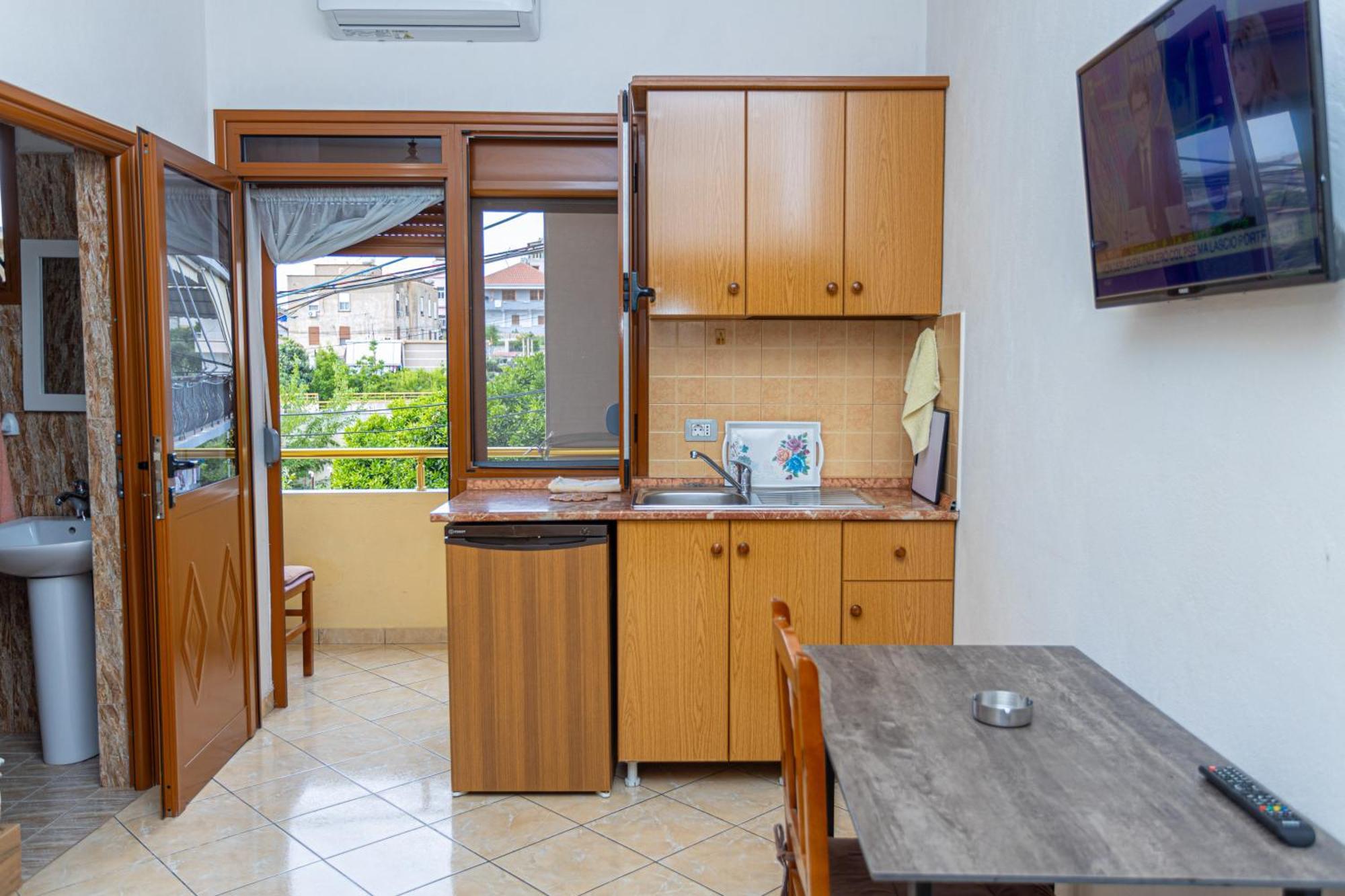 Hotel Olti Vlorë Exteriör bild